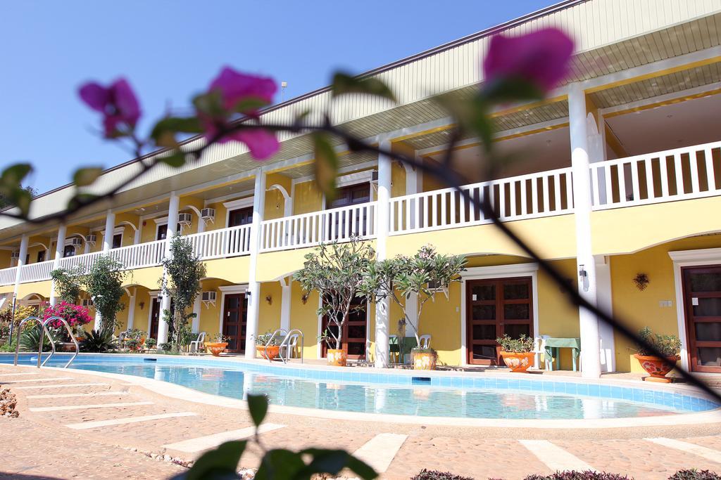 Oyo 644 Flower Garden Puerto Princesa Exterior photo